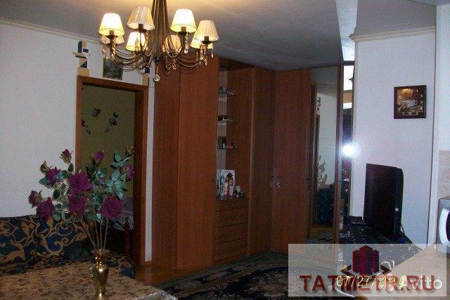 Продажа / Квартиры, Казань, Вишневского улица, 4 000 000 Хорошее местоположение, самый центр города. 8 этаж 10-ти, кирпич.Грамотная Перепланировка. Санузел совмещён, 7 кв.м.... - 2