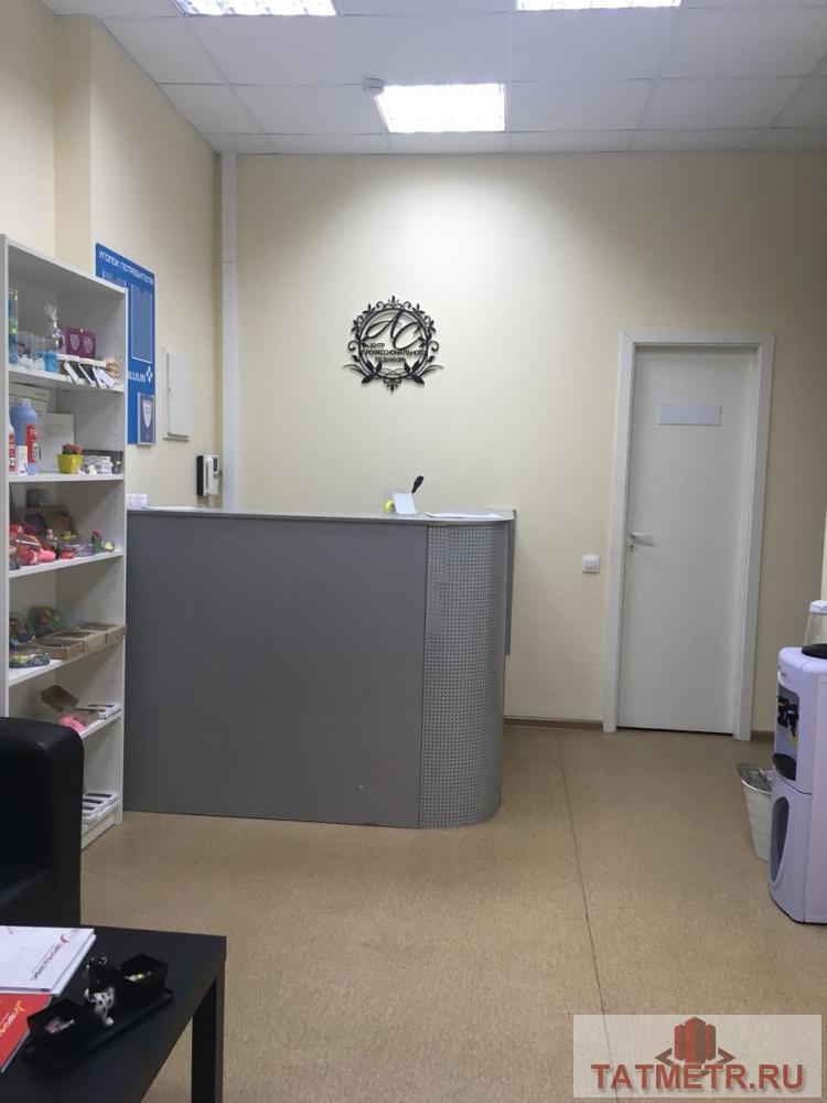 Коммерческая / Продажа / Офисы, Казань, Адоратского улица, 65 000 Представляем Вашему вниманию помещение свободного назначения с хорошим ремонтом, удобной планировкой, расположенное...
