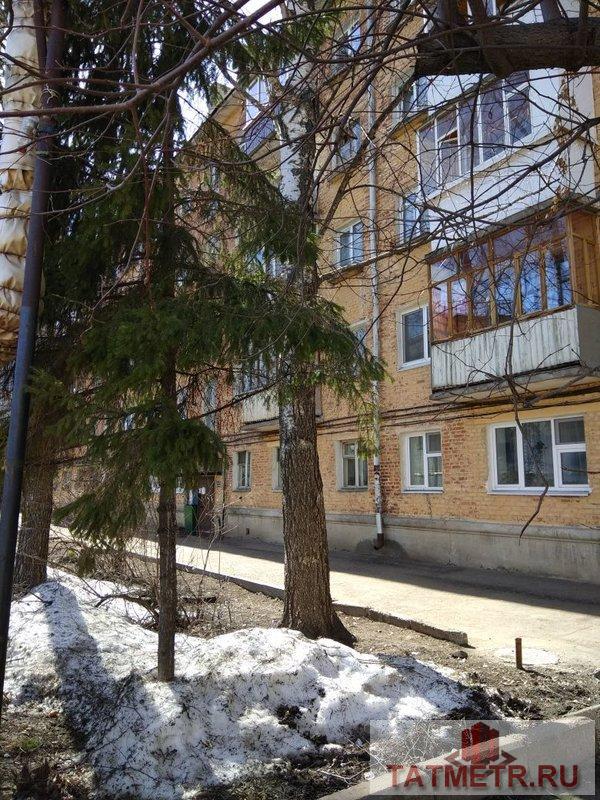 Продажа / Квартиры, Казань, Товарищеская улица, 2 300 000 Продаётся однокомнатная квартира 31 квадратный метр, хрущевка, в центре города. Очень уютная в хорошем зелёном... - 10