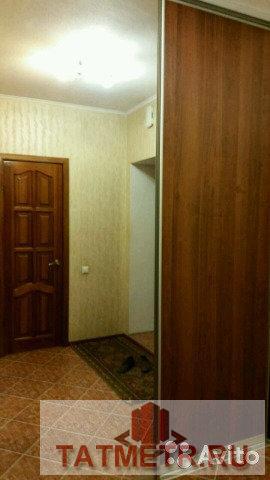 Продажа / Квартиры, Казань, Маршала Чуйкова улица, 3 700 000 Продаю квартиру. В коридоре и на кухне плитка, в комнате ковролин. Большая лоджия. Все остальное видно на фото.... - 12