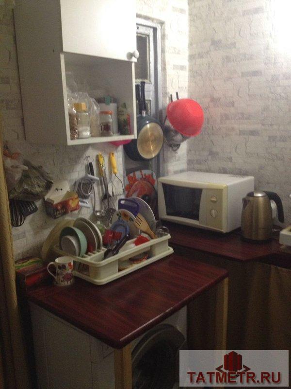Продажа / Квартиры, Казань, Дежнева улица, 1 380 000 Продам однокомнатную гостинку по ул. Дежнева дом 2 Общая площадь 18 кв.м, свой санузел и стоячий душ. Квартира... - 3