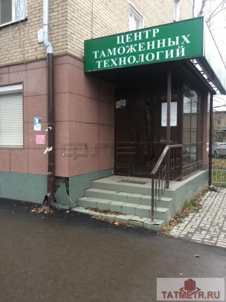 Коммерческая / Аренда / Офисы, Казань, Короленко улица, 40 000 Сдается помещение в Московском районе,на первой линии,со своим отдельным входом. Имеются рольставни. Доступ...