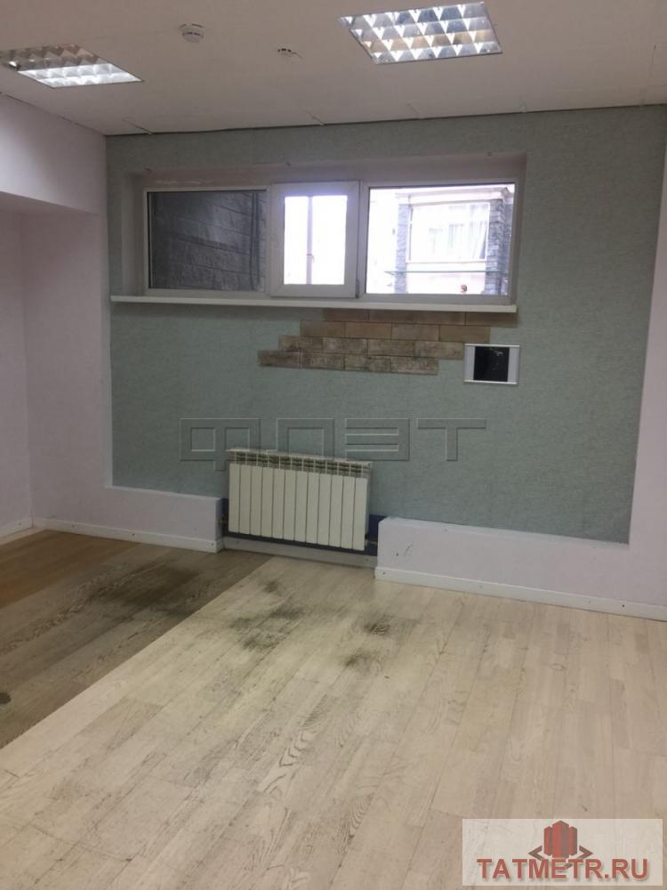 Коммерческая / Аренда / Офисы, Казань, Чистопольская улица, 35 000 Сдается помещение на ул.Чистопольской,на первой линии,с хорошим пешеходным и автомобильным трафиком,площадью 29... - 5