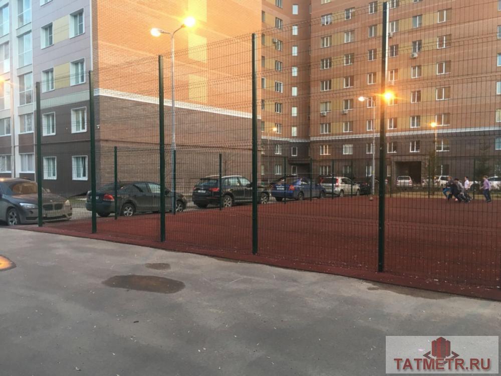 Аренда / Квартиры, Казань, Даурская улица, 17 000 Сдается уютная 2-комнатная квартира в новом доме, расположенном в оживленном и красивом районе города Казани. Рядом с... - 14