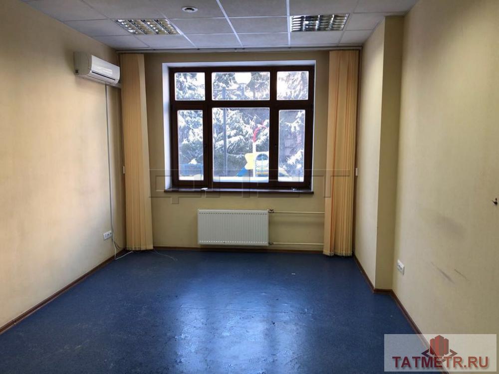 Коммерческая / Аренда / Офисы, Казань, Дзержинского улица, 22 400 В центре города,в историческом месте, сдаётся помещение на 2 этаже под офис. Площадь помещения: 22.2 кв./м.... - 1