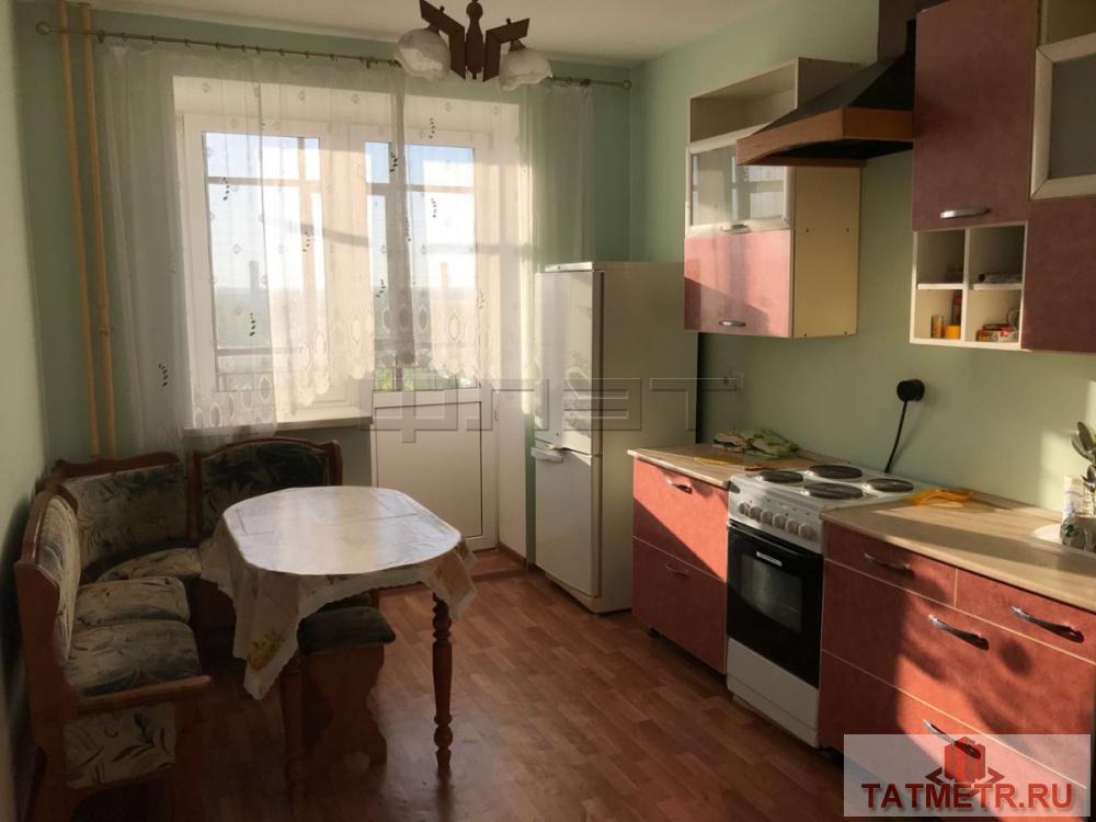 Аренда / Квартиры, Казань, Баки Урманче улица, 18 000 Сдается уютная 1-комнатная квартира в кирпичном доме, расположенном в спальном районе города Казани. Рядом с домом...