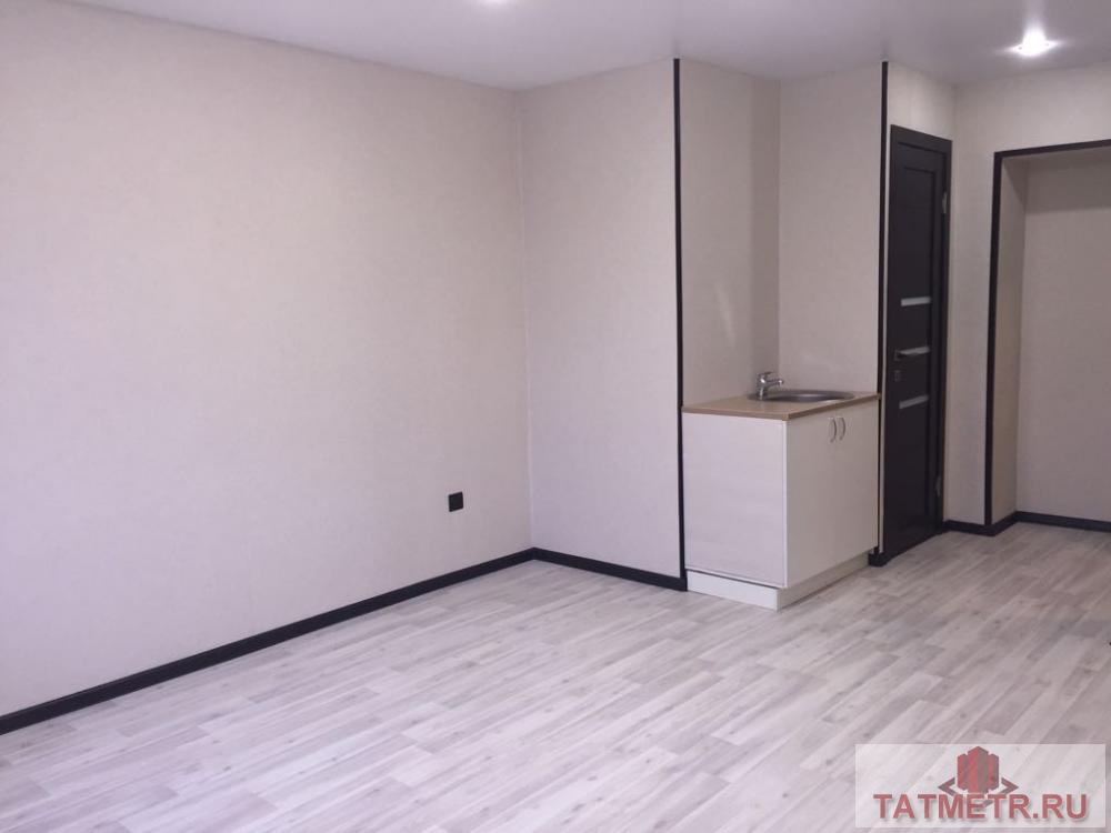 Продажа / Квартиры, Казань, Седова улица, 1 490 000 Продается 1 комнатная квартира, гостинка. Седова 5. Общая площадь 18 кв.м. Расположена на 2 этаже 5 этажного... - 2