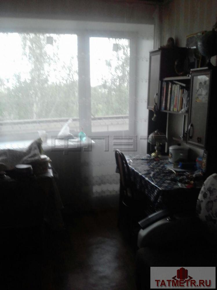 Продажа / Комнаты, Казань, Серова улица, 1 150 000 Продается комната (зал) с большой лоджией в 4комнатной квартире на 5 этаже 9 этажного кирпичного дома, площадь... - 2