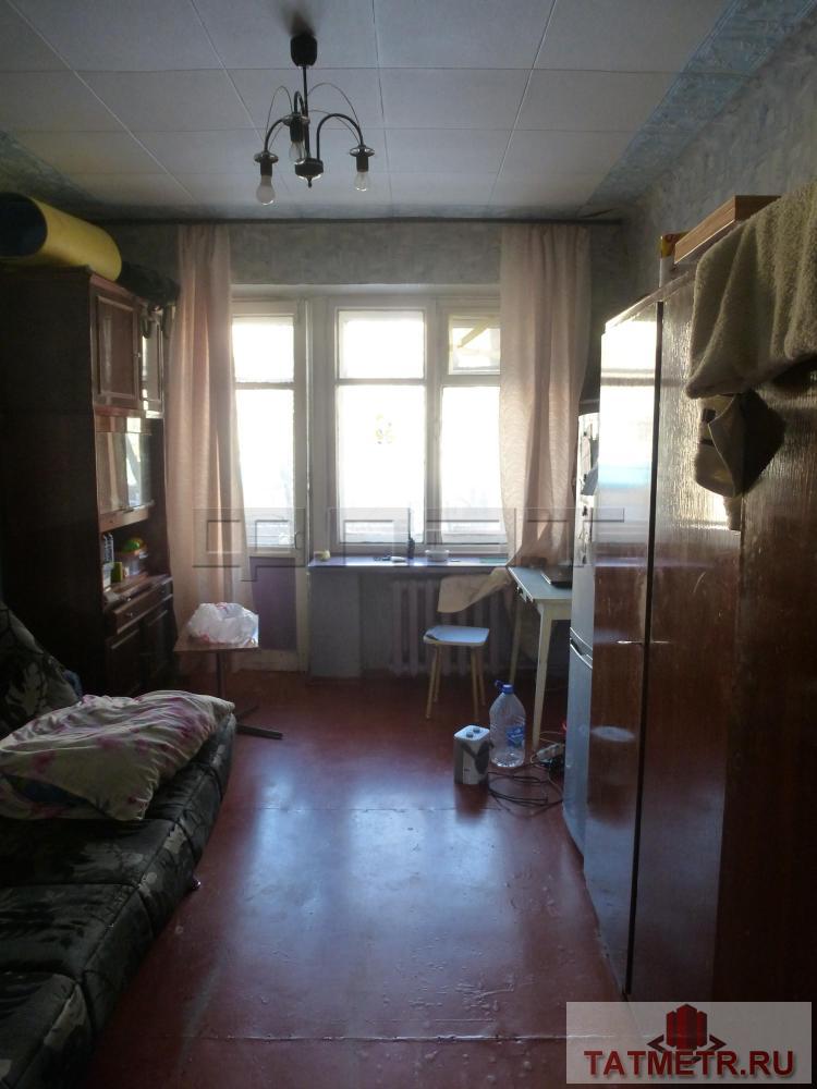 Продажа / Комнаты, Казань, Октябрьская улица, 860 000 ул. Октябрьская, 15, Ново- Савиновский район. Продается комната 13 кв.м в коммунальной квартире. Комната с...