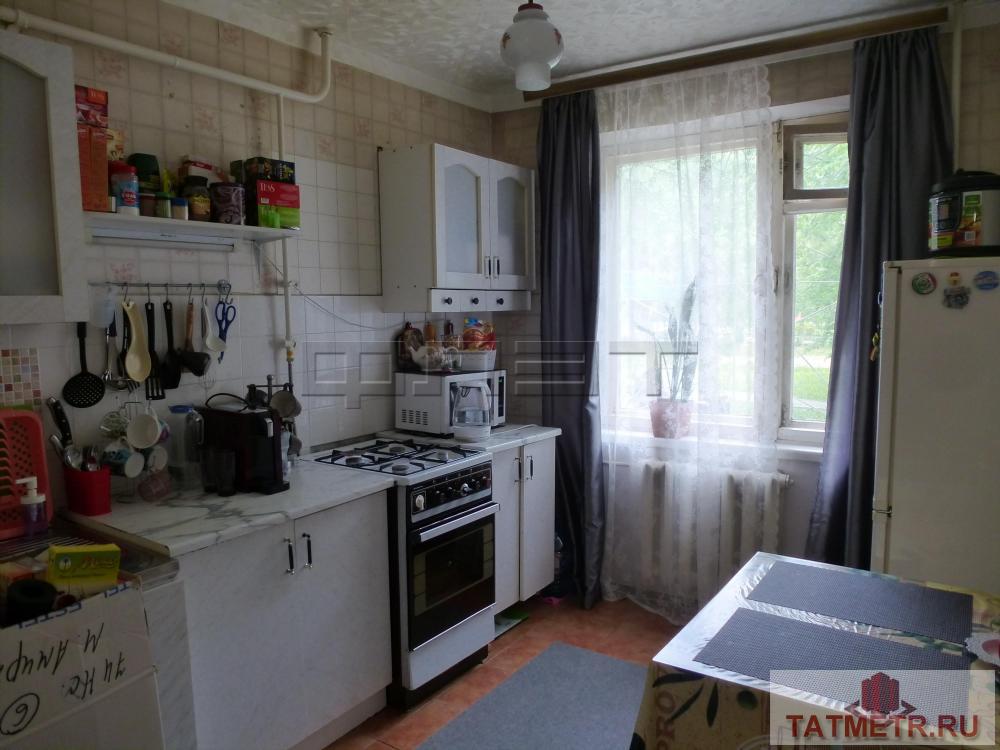 Продажа / Квартиры, Казань, Фатыха Амирхана проспект, 3 980 000 Ново-Савиновский район, ул. Амирхана, 10. Продается двух комнатная «ленинградка» на первом высоком этаже 9ти этажного...