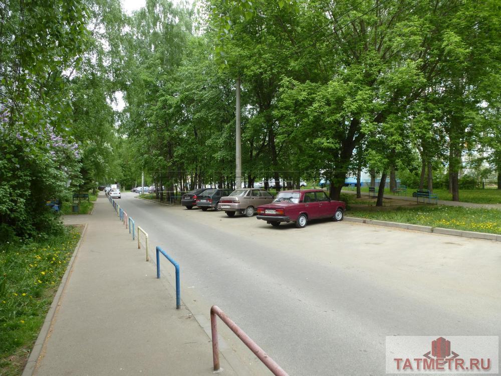 Продажа / Квартиры, Казань, Фатыха Амирхана проспект, 3 980 000 Ново-Савиновский район, ул. Амирхана, 10. Продается двух комнатная «ленинградка» на первом высоком этаже 9ти этажного... - 15