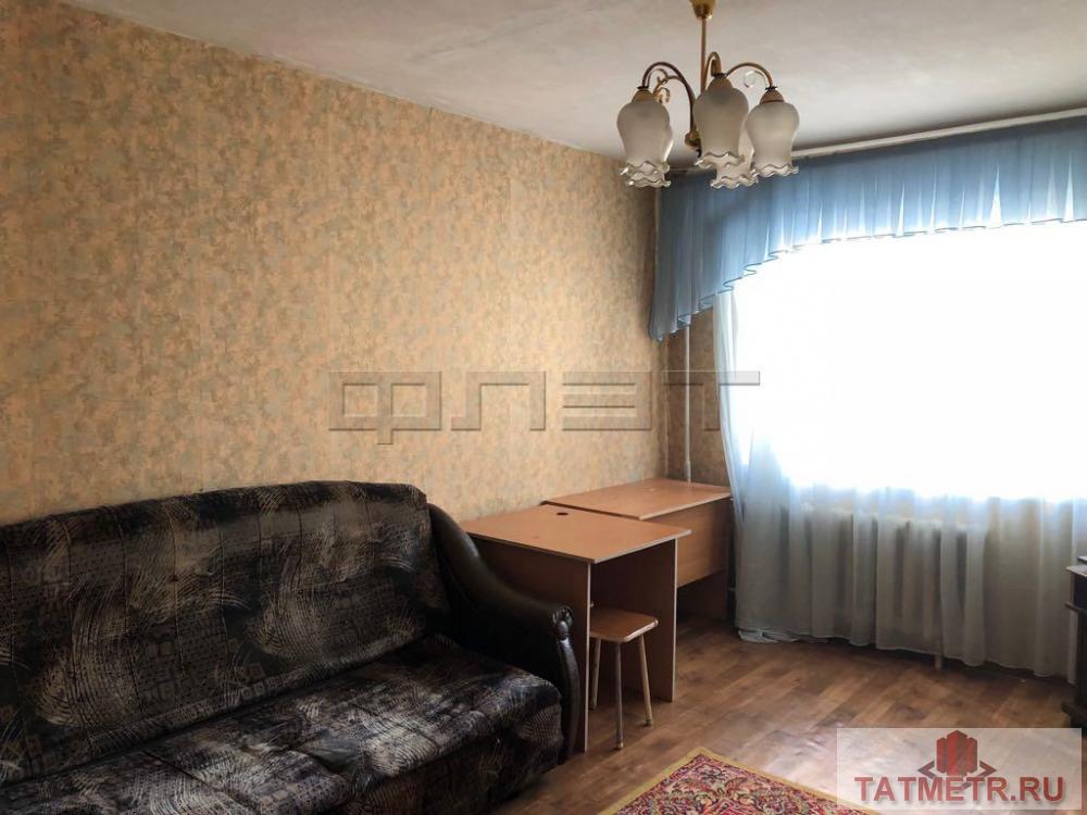 Продажа / Квартиры, Казань, Аделя Кутуя улица, 2 230 000 Продается 1-комнатная квартира на втором этаже.Площадь 31/19 /6 .Квартира в среднем состоянии . Остановки, школы,...