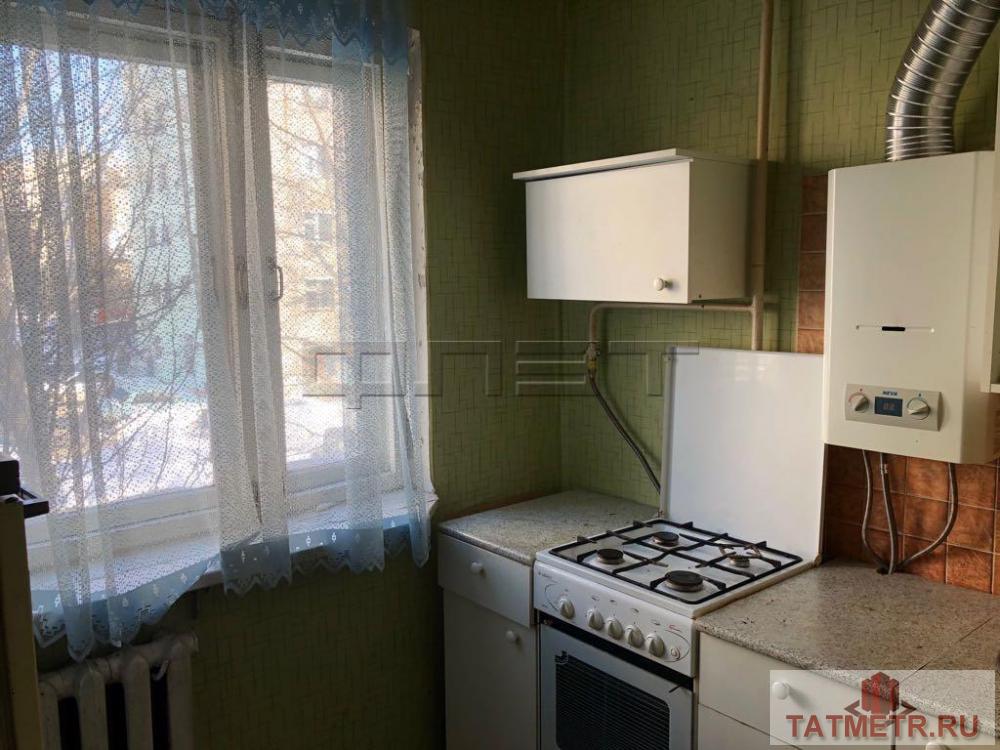 Продажа / Квартиры, Казань, Аделя Кутуя улица, 2 230 000 Продается 1-комнатная квартира на втором этаже.Площадь 31/19 /6 .Квартира в среднем состоянии . Остановки, школы,... - 3