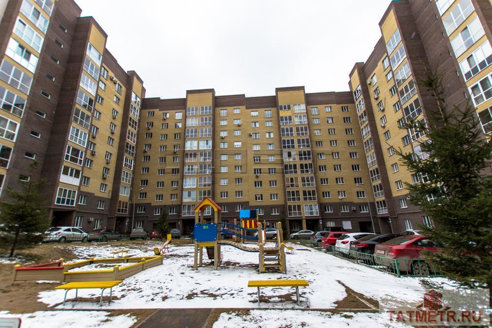 Продажа / Квартиры, Казань, Салиха Батыева улица, 5 700 000 Продается шикарная двухкомнатная квартира на втором этаже кирпичного дома в ЖК «Изумрудный город «,застройщик...