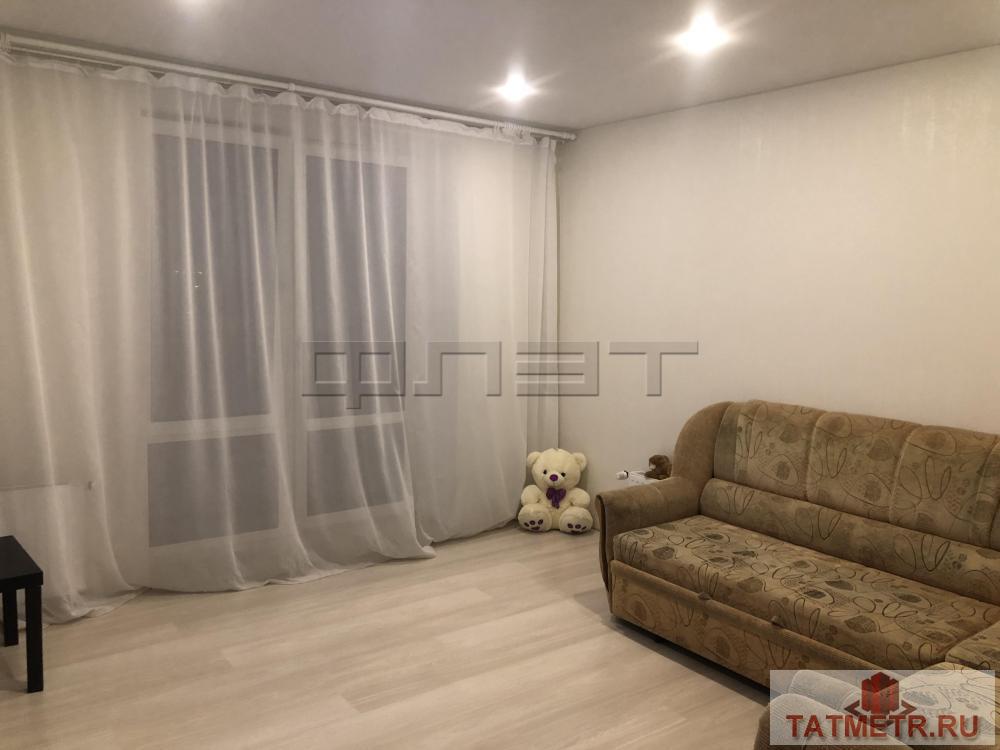 Продажа / Квартиры, Казань, Азата Аббасова улица, 3 190 000 Продается однокомнатная квартира на девятом этаже 11 этажного кирпичного дома.Площадь квартиры :41/15/11.2м2...