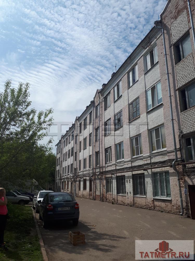 Продажа / Комнаты, Казань, Степана Халтурина улица, 800 000 Комната 19, 9 кв.м на 4 этаже 4 кирпичного дома по ул. Степана Халтурина, 2/24. Продается просторная светлая... - 1