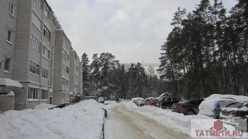 Продажа / Квартиры, Октябрьский, Санаторная улица, 1 200 000 ул. Санаторная, д. 1. В пос. Октябрьский продается однокомнатная квартира на удобном 2 этаже 5ти этажного кирпичного... - 6