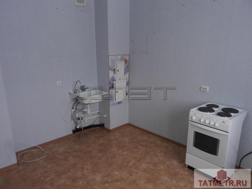 Продажа / Квартиры, Казань, Заречье проспект, 1 995 000 Казань. Кировский район, пр-т Заречье 26, продается большая однокомнатная квартира! Общ. пл. - 41, 2 кв.м, большая... - 1