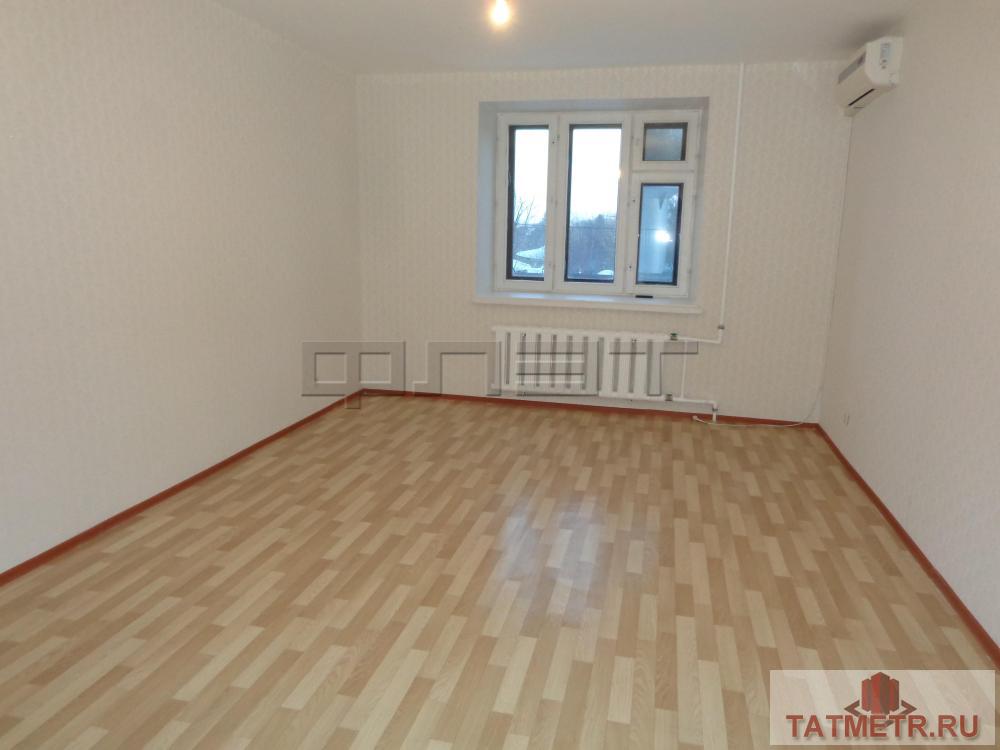 Продажа / Квартиры, Казань, Космонавтов улица, 6 200 000 Продается 3х комнатная квартира 106 кв.м, в кирпичном доме. В квартире был выполнен косметический ремонт, на полу...