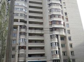 Советский район, ул. Латышских Стрелков, д.14. Продается 2-х...