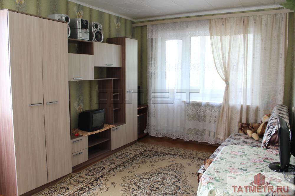 Продажа / Квартиры, Казань, Желябова улица, 2 200 000 Продается отличная 1-комнатная квартира на втором этаже на улице Желябова. Квартира в хорошем состоянии: пластиковые...