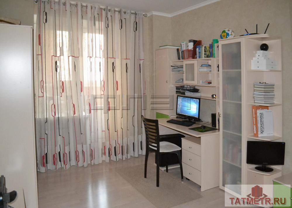 Продажа / Квартиры, Казань, Чистопольская улица, 13 500 000 Продаётся шикарная квартира, по ул.Чистопольская 72, на третьем этаже, с дизайнерским ремонтом и дорогой мебелью. В... - 10