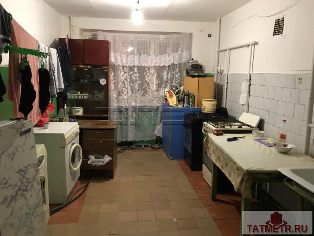 Продажа / Комнаты, Казань, Химиков улица, 690 000 г.Казань, Авиастроительный район, ул.Химиков, 3. Комната коммунального типа (S-15 кв.м.), входная дверь хорошего... - 3