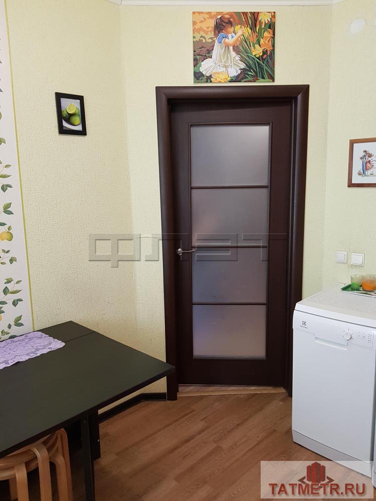 Продажа / Квартиры, Казань, Габдуллы Кариева улица, 3 290 000 Продается 1-комнатная квартира в ЖК 21 ВЕК на 2 этаже 11 этажного кирпичного дома по ул.Г.Кариева, д.6. Общая площадь... - 5