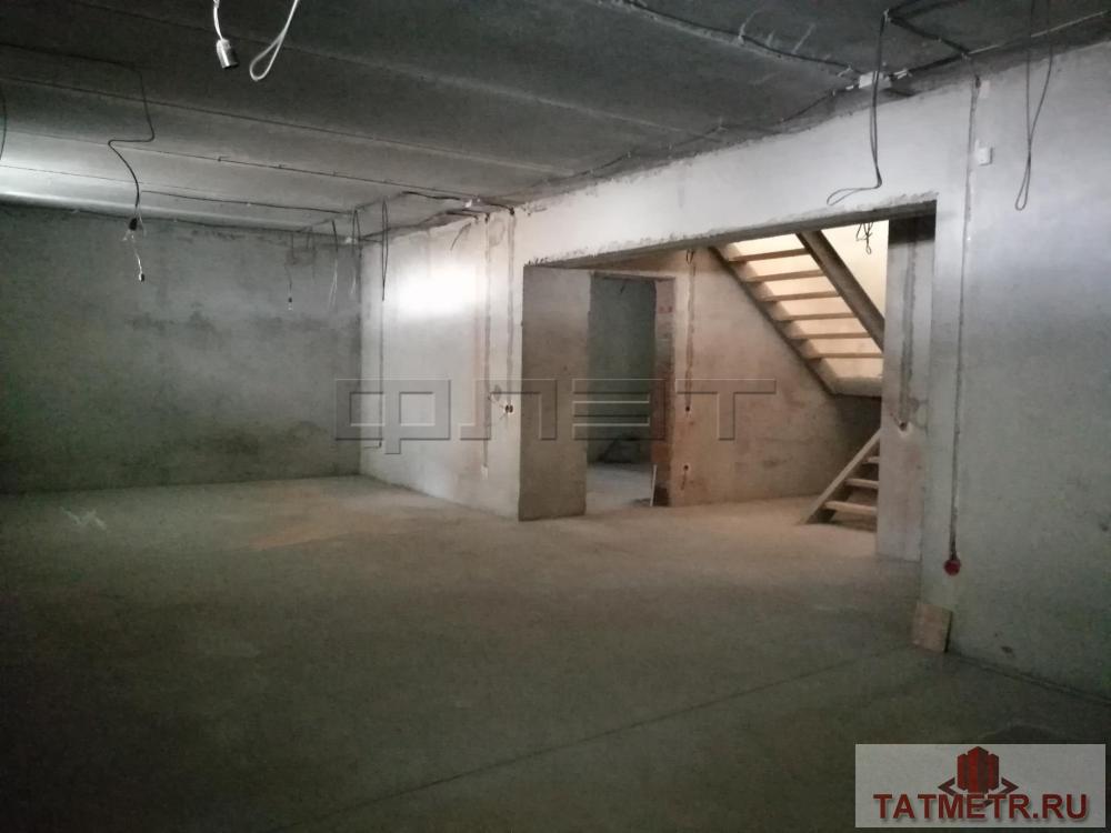 Продажа / Дома и коттеджи, Казань, Оренбургский тракт, 12 500 000 Продается прекрасный коттедж 2016 года постройки в предчистовой отделке общей площадью 282 кв.м. Коттедж расположен в... - 6