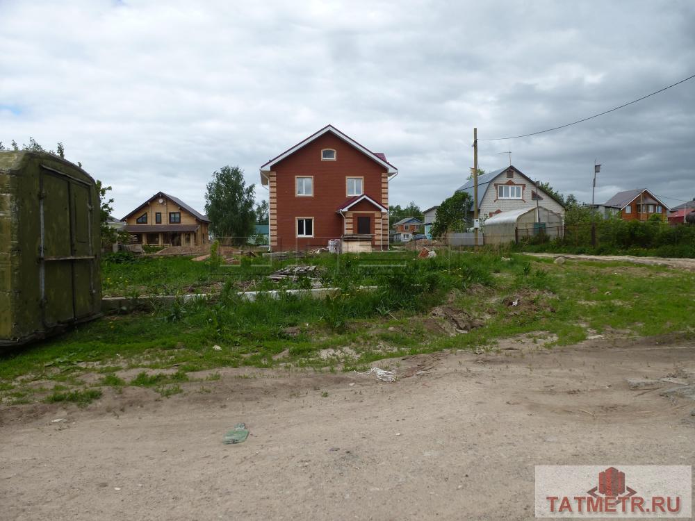 Продажа / Земельные участки, Казань, Огородная улица, 1 450 000 Советский район, пос. Самосырово, ул. Огородная. Продается участок 5, 13 соток . Участок угловой, ровной формы....