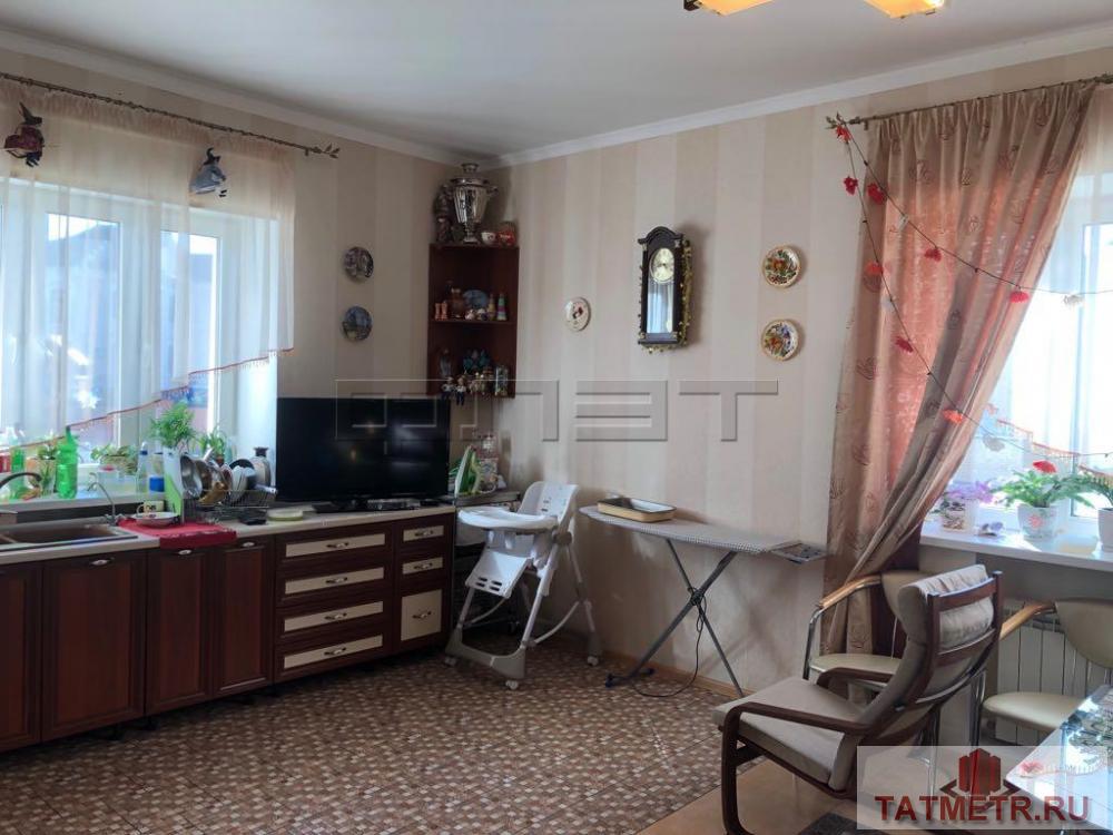Продажа / Дома и коттеджи, Казань, Серле улица, 18 000 000 Продается 2-х этажный коттедж кирпичный общей площадью 300 кв.м., жилая 130 кв.м., кухня 25кв.м., с продуманным... - 1