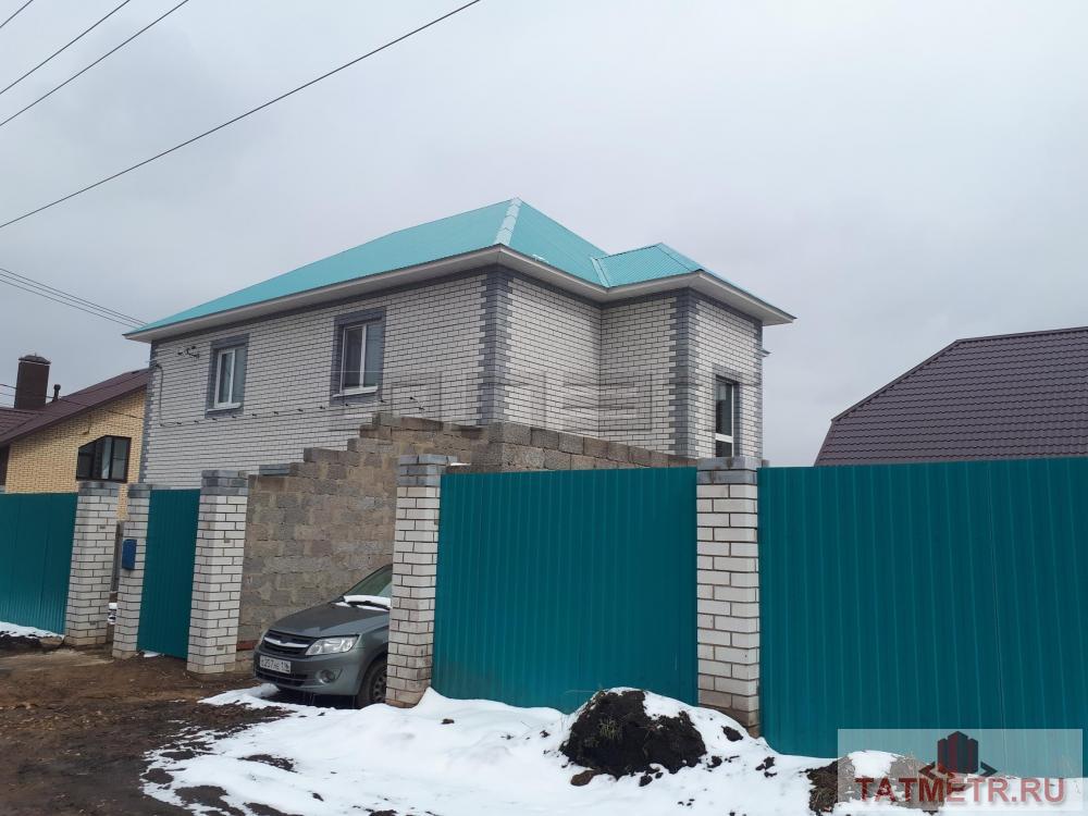 Продажа / Дома и коттеджи, Казань, Мирхайдара Файзи улица (Салмачи), 5 850 000 Продается коттедж в Приволжском районе в поселке Салмачи на ул. Мирхайдара Файзи. 2-х этажный капитальный кирпичный...