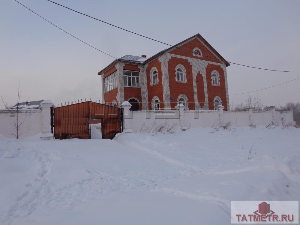Продажа / Дома и коттеджи, Казань, Туры улица, 7 500 000 Продается 2-х этажный кирпичный дом 310 кв.м на участке 9.5 соток земли в поселке Вознесение. Дом построен из... - 1