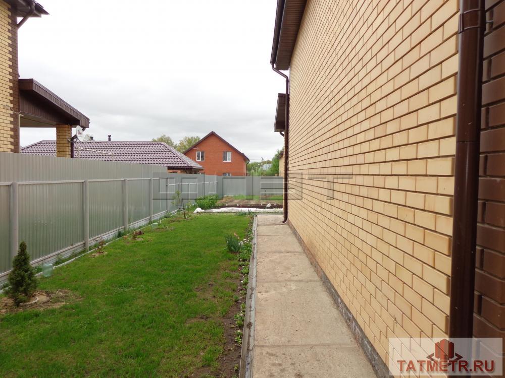 Продажа / Дома и коттеджи, Казань, Лирическая улица (Салмачи), 11 000 000 Предлагаем приобрести добротный дом в поселке Салмачи 160кв.м на 7.5 сотках земли. В доме выполнен качественный и... - 2