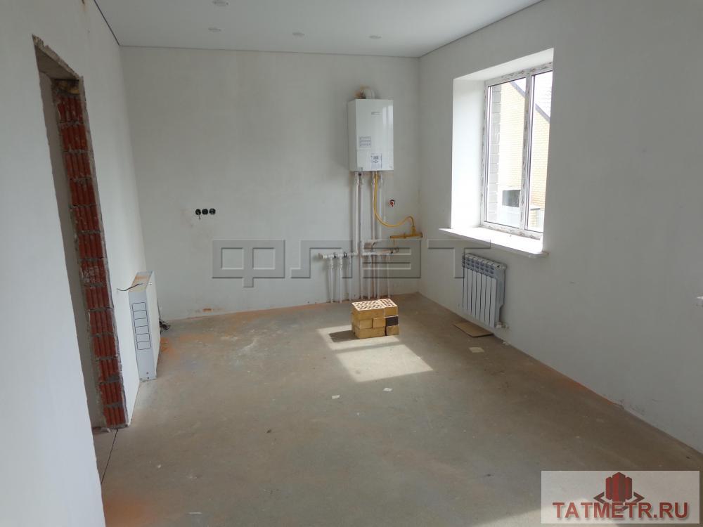 Продажа / Дома и коттеджи, Казань, Привольная улица (Константиновка), 4 250 000 Продаем хороший дом в качественной предчистовой отделке в поселке Константиновка. Дом 2х этажный с цокольным этажом,... - 5
