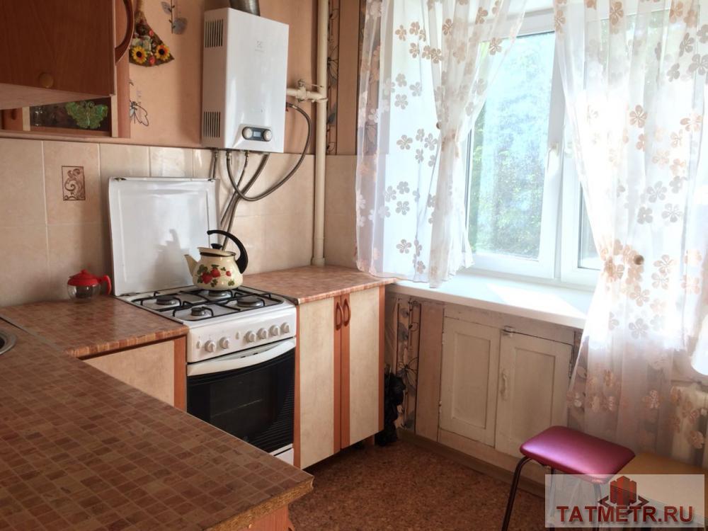 Аренда / Квартиры, Казань, Халезова улица, 15 000 Сдается уютная 2-комнатная квартира в кирпичном доме, расположенном в спальном районе города Казани. Рядом с домом... - 1