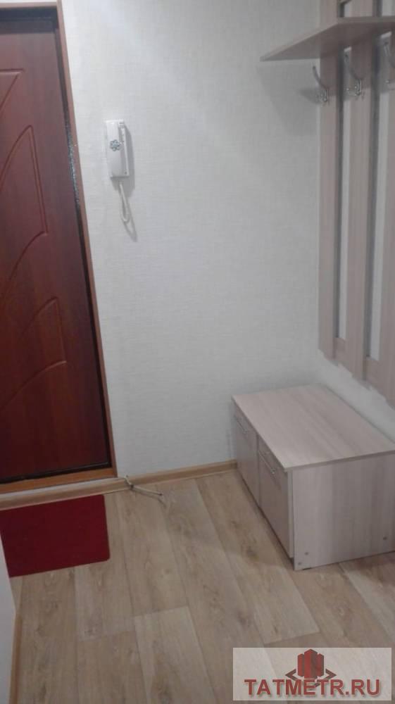Продажа / Квартиры, Казань, Фатыха Амирхана улица, 17 000 Сдается чистая 1-комнатная квартира в панельном доме, расположенном в развитом и динамичном районе Казани. Рядом с... - 3