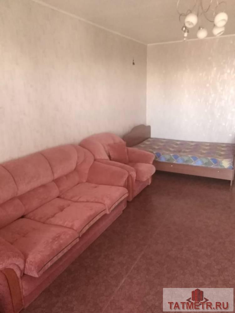 Продажа / Квартиры, Казань, Юлиуса Фучика улица, 15 000 Сдается чистая 1-комнатная квартира в панельном доме, расположенном в спальном районе города Казани. Квартира с... - 3