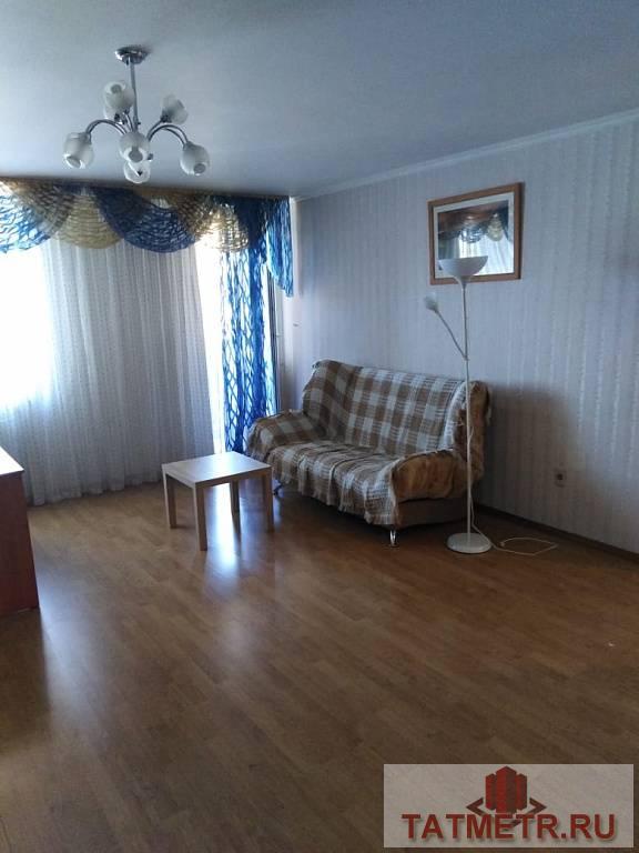 Продажа / Квартиры, Казань, Академика Губкина улица, 27 000 Сдается просторная 3-комнатная квартира со свежим ремонтом. Рядом с домом расположены: детская площадка, крупные... - 1