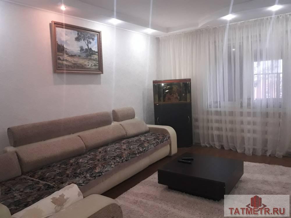 Продажа / Дома и коттеджи, Зеленодольск, Куйбышева улица, 6 000 000 Продается 2этажный кирпичный коттедж (5 комнат), общей площадью 180 кв.м., расположенный на участке 10 соток по ул.... - 3