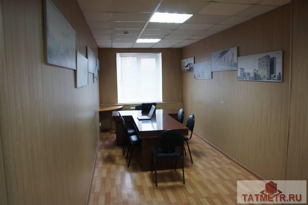 Коммерческая / Аренда / Офисы, Казань, Академика Лаврентьева улица, 9 900 _ Сдаю замечательный офис в деловом центре Казани, соотношение цены и качества. _ Рядом улица Амирхана и Ямашева,... - 7