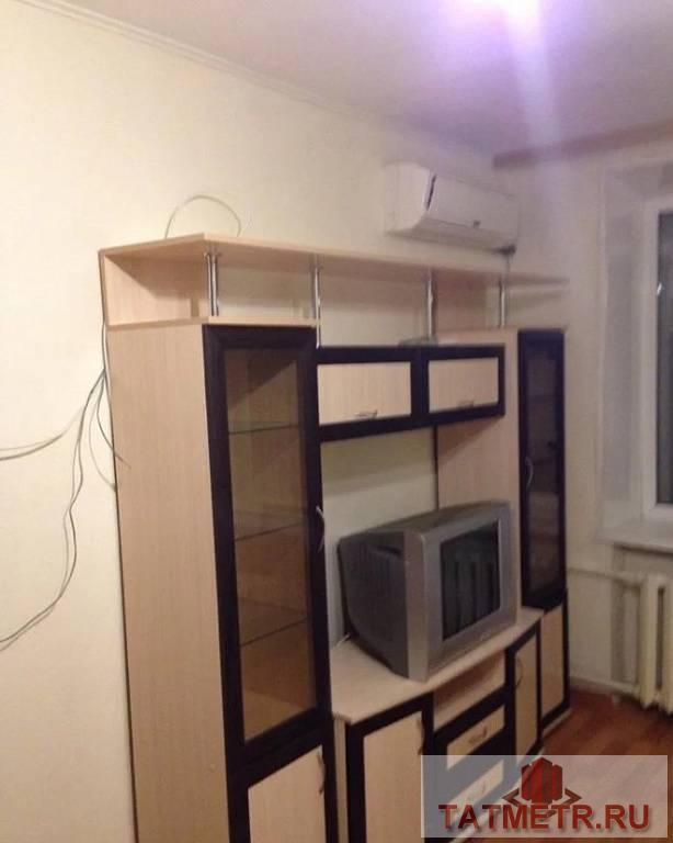 Продажа / Квартиры, Казань, Татарстан улица, 13 000 Сдается чистая, светлая 1-комнатная гостинка в кирпичном доме, расположенном в историческом центре города Казани.... - 2