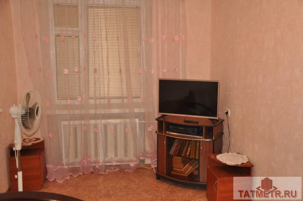 Аренда / Квартиры, Казань, Карбышева улица, 18 000 Сдается чистая 2-комнатная квартира в панельном доме, в спальном районе города Казани. Рядом с домом расположены... - 2