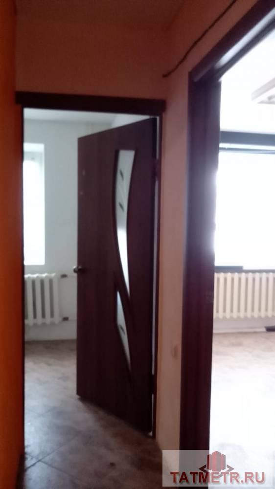 Коммерческая / Продажа / Офисы, Зеленодольск, Карла Маркса улица, 4 100 000 Продается нежилое помещение свободного назначения. Расположено на ул.Карла Маркса (около налоговой). Первый этаж.... - 5