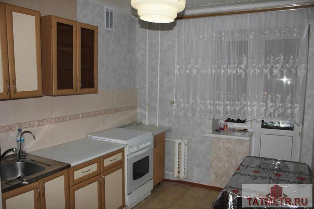 Продажа / Квартиры, Казань, Ямашева проспект, 22 000 Сдается чистая, светлая 2-комнатная квартира в кирпичном доме, расположенном в развитом и динамичном районе Казани.... - 1
