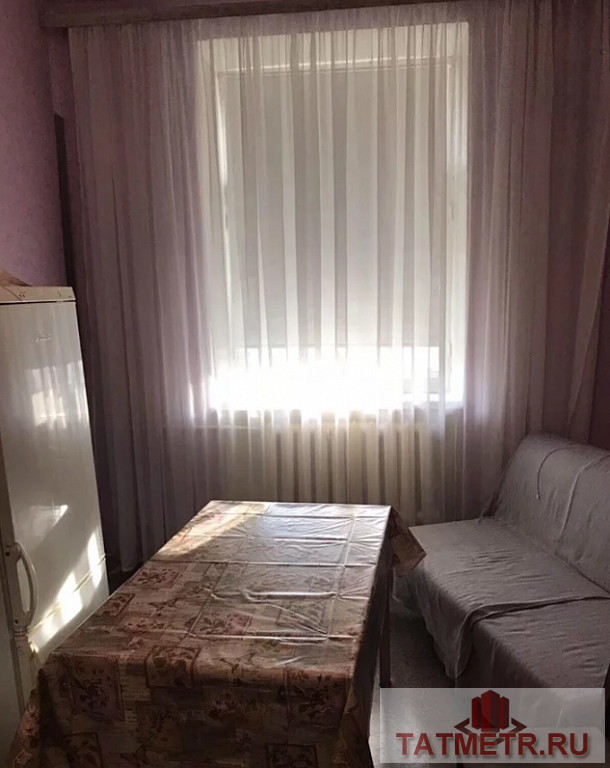 Аренда / Квартиры, Казань, Абжалилова улица, 12 500 Сдается уютная гостинка в кирпичном доме. Косметический ремонт. Полы: линолеум. Окна: пластиковые. Потолки:...