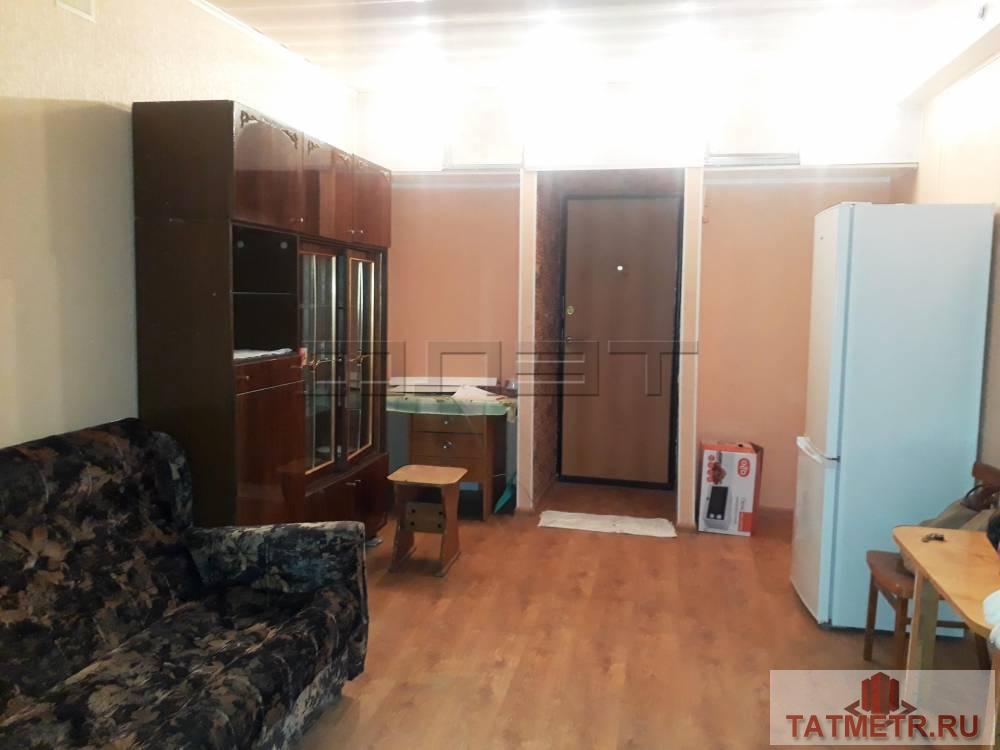 Продажа / Квартиры, Казань, Липатова улица, 900 000 ПРОДАЕТСЯ: Уютная комната в Советском районе, пос. Дербышки, ул. Липатова, д. 21 на 5/5 ти этажного кирпичного дома.... - 1