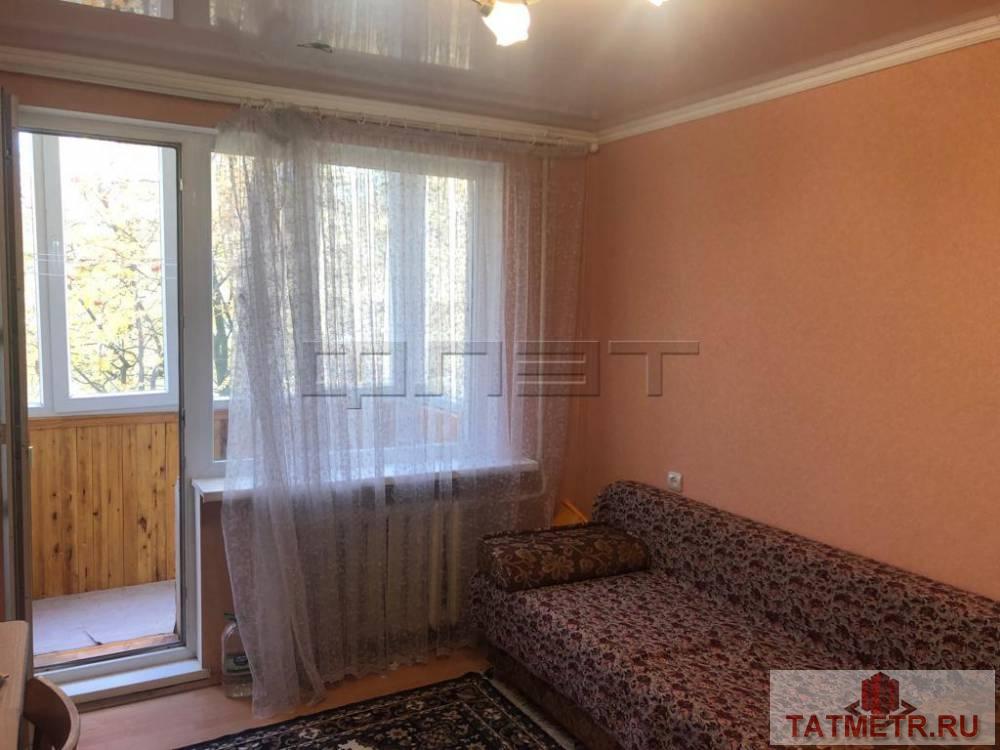 Продажа / Комнаты, Казань, Хусаина Мавлютова улица, 1 270 000 ПРОДАЕТСЯ: ? доля в двухкомнатной квартире в Приволжском районе на 4/5 этажного панельного дома. Планировка: общая...