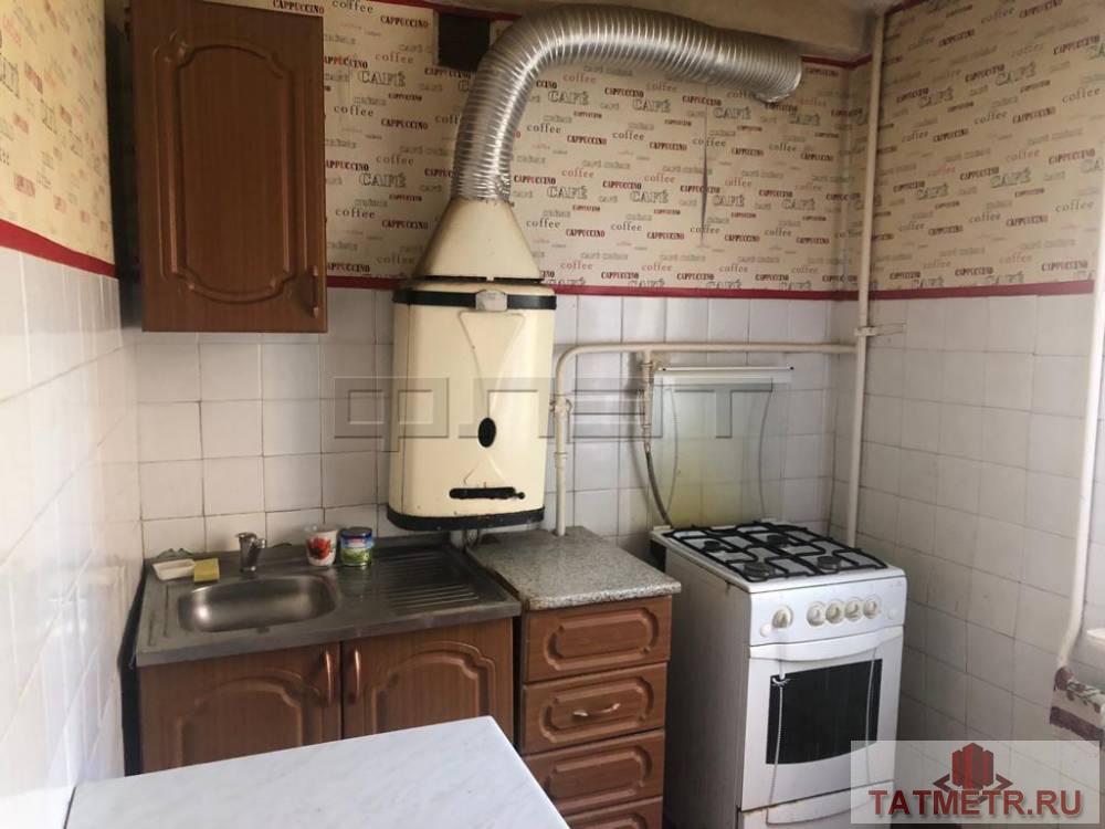 Продажа / Комнаты, Казань, Хусаина Мавлютова улица, 1 270 000 ПРОДАЕТСЯ: ? доля в двухкомнатной квартире в Приволжском районе на 4/5 этажного панельного дома. Планировка: общая... - 2