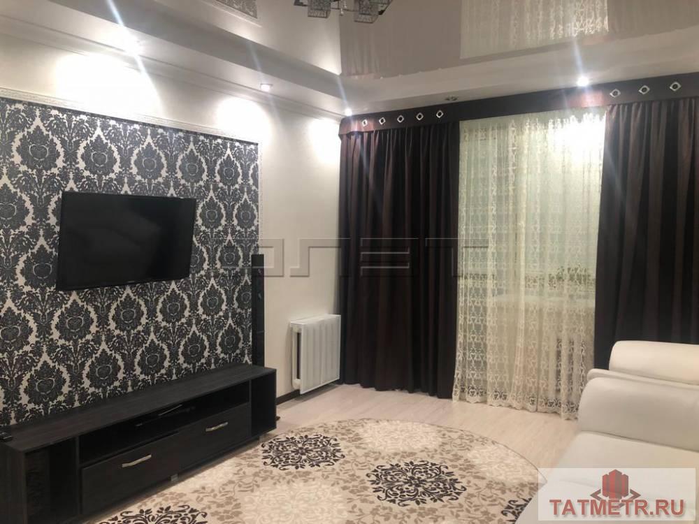 Продажа / Квартиры, Казань, Братьев Касимовых улица, 3 300 000 ПРОДАЕТСЯ: Уютная однокомнатная квартира в Приволжском районе на 1/9 этажного кирпичного дома, цоколь высокий - более... - 1